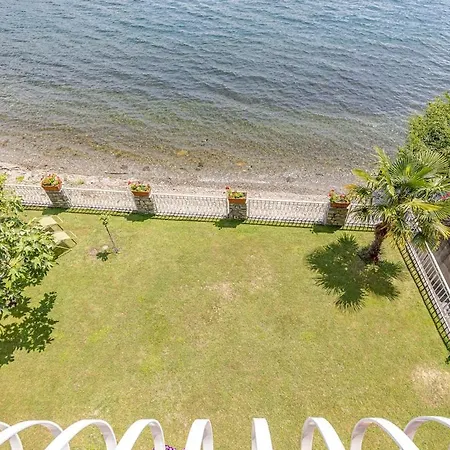 Lakefront With Access * Acquaseria